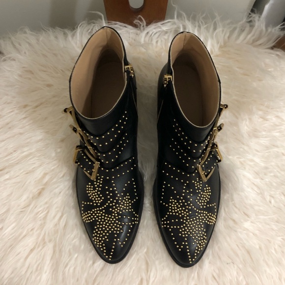 💥 CHLOE Susanna Bootie Black Leather Gold Studs Sz 36.5 - Picture 3 of 12